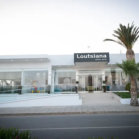 Loutsiana I & Ii Deluxe Hotel 3*